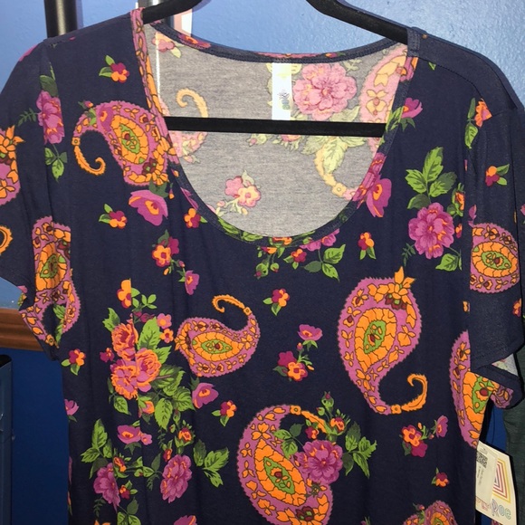 Lularoe - Picture 3 of 6